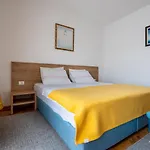 Apartamento I Sobe Ina