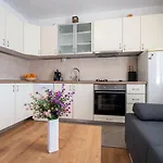 Apartamento I Sobe Ina Neum