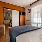 I Sobe Ina Apartamento Neum