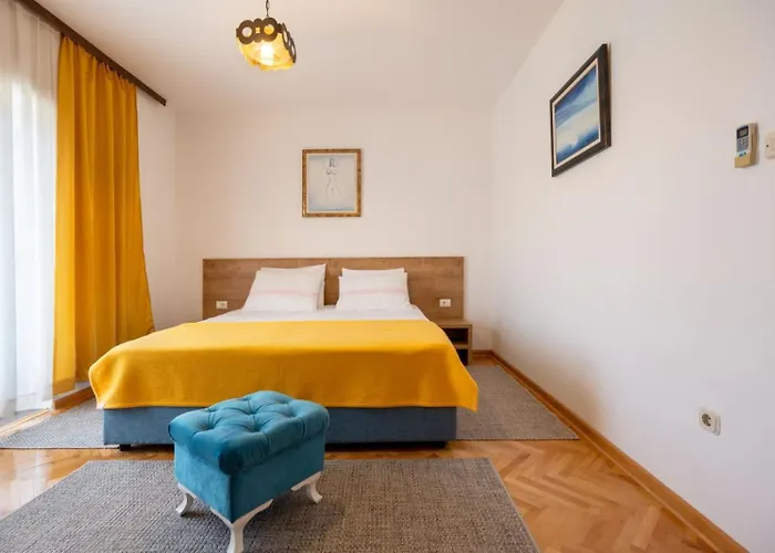 Lägenhet I Sobe Ina Neum