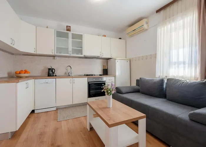 Lägenhet I Sobe Ina *